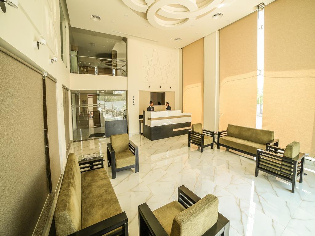 The Basil Park Hotell Bhavnagar Exteriör bild